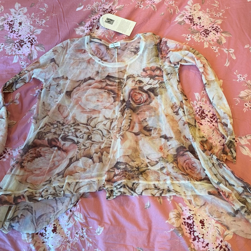 Krista Larson LS Ballet Tee in White Peony PCTU - NWT - OS